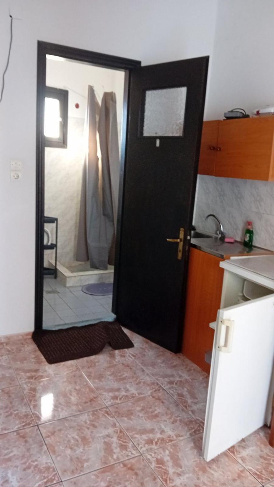 Kostas Studios Apartments - Ενοικιαζόμενα Δωμάτια Με Κουζινάκι Mírina Kültér fotó